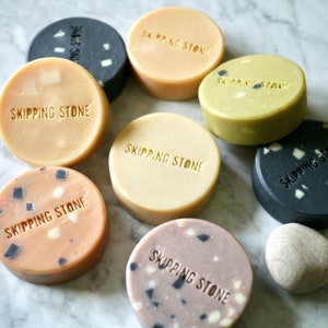 2 Shampoo Bars : trial set image 7