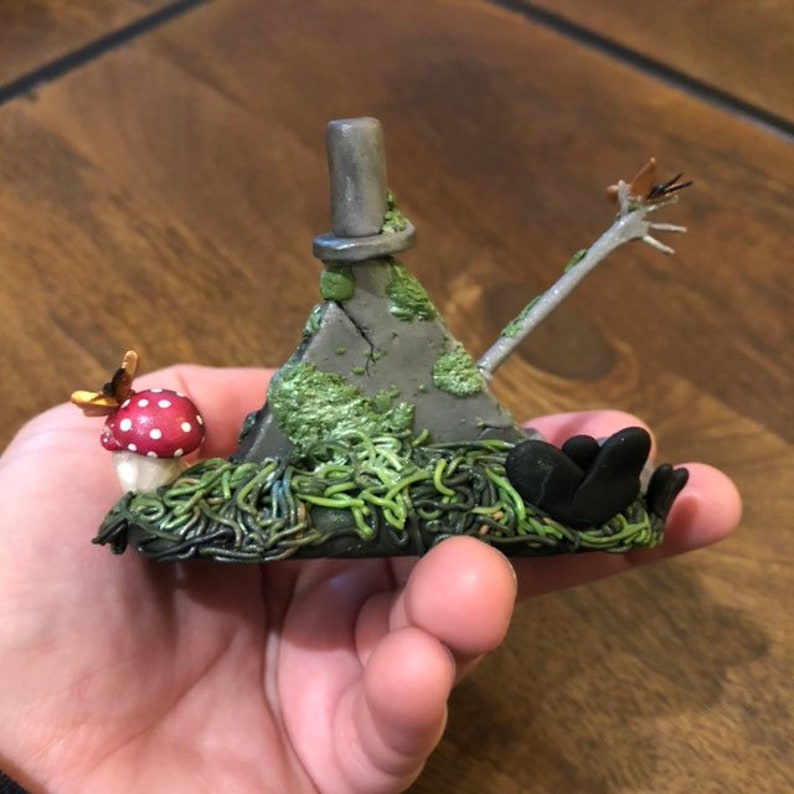bill cipher statue figure