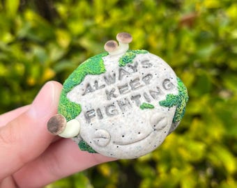 Mossy Frog - "ALWAYS KEEP FIGHTING" | Handmade Polymer Clay Frog Figurine