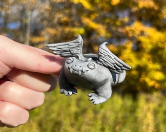 Gargoyle leggy frog | Polymer Clay Frog Sculpture