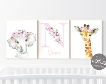 Estampas florais para berçário de animais de safári: elefante rosa e girafa