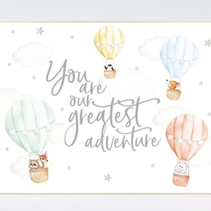 Lámina infantil de globo aerostático: arte animal de género neutro