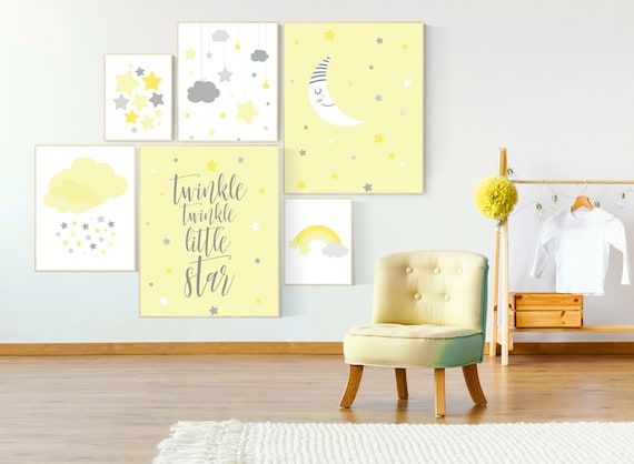 De volgende Teken een foto Trek Kinderkamer decor meisje geel maanwolk ster babykamer decor - Etsy België