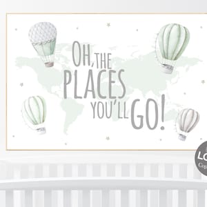 Berçário de viagem, berçário verde sálvia, balão de ar quente, decoração de berçário neutra, gênero neutro, animais da floresta, berçário verde, mapa mundial