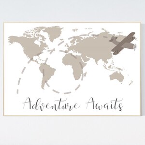 Berçário de mapa mundial, arte de parede de berçário neutra, viveiro de floresta, aventura aguarda, viveiro de arte de parede de mapa mundial, gênero neutro, avião