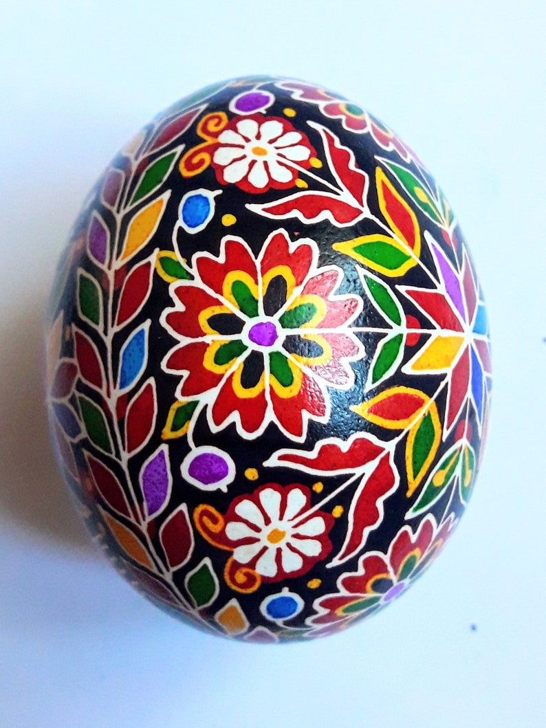 Traditional Ukrainian Easter egg. Handmade. Painting with wax. Etsy
