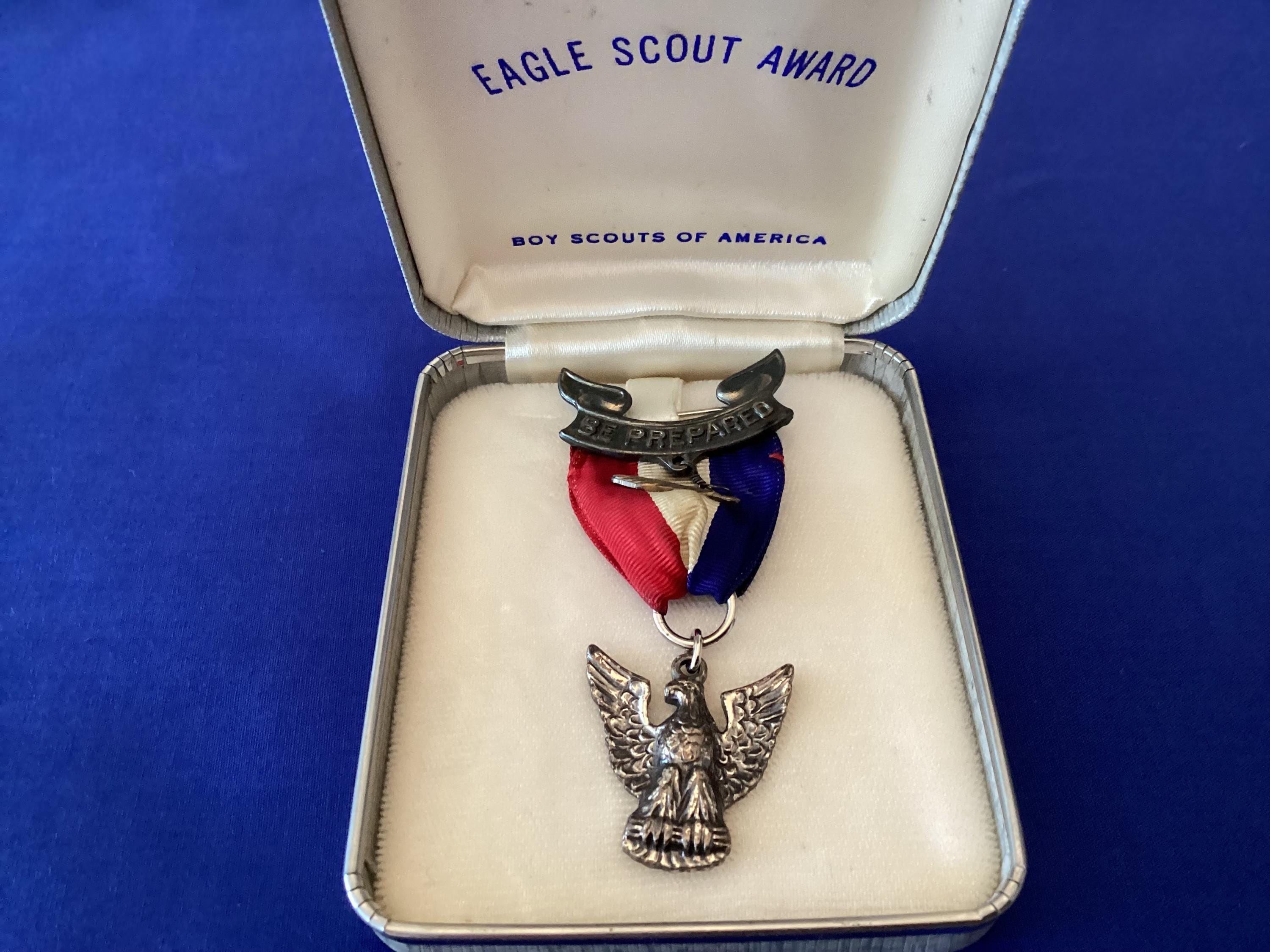 Vintage Scout Ring - Etsy