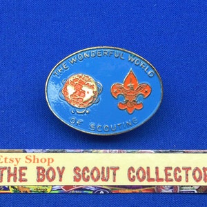 Boy Scout 1964-65 New York World&#39;s Fair Neckerchief Slide The Wonderful World Of Scouting
