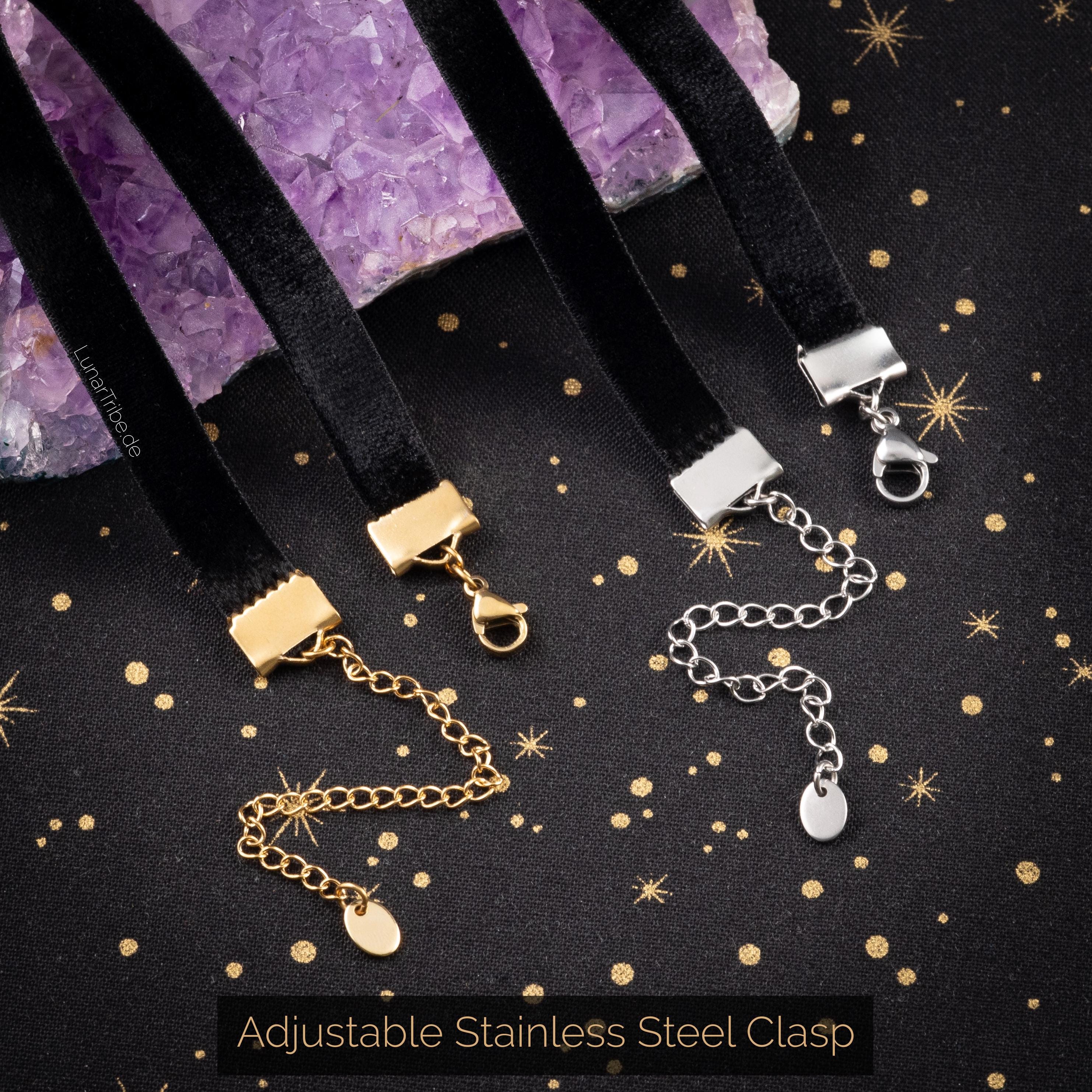 Girocollo in velluto con luna crescente – Collana con ciondolo
