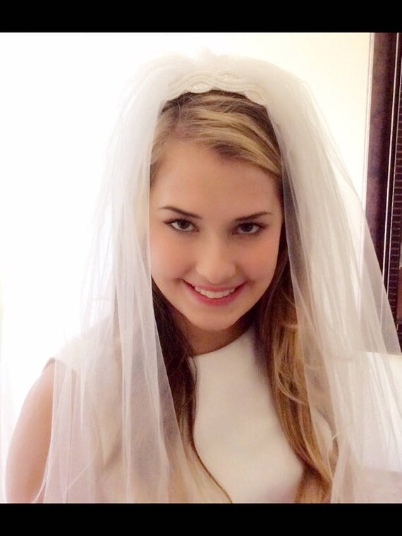 Vintage White Tiered Rhinestone Embellished Bridal Veil Brooklyn – Rhinestone, crystal and pearl two tier wedding  main image 4