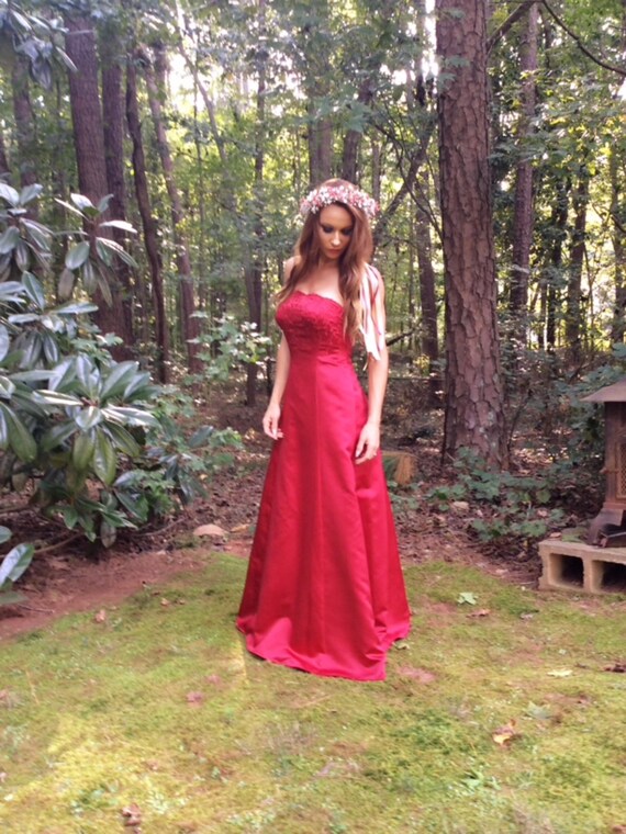 Red dress, long formal red dress, vintage size 8 r