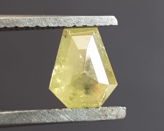 6.9mm/1.05CTW Fancy Shield Shaped Clear Yellow Rose Cut Diamond, Faceted Rose Cut Loose Diamond For Ring, DDS720/3