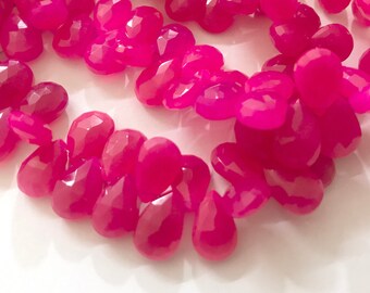Hot Pink Chalcedony Pear Briolette Beads, Pink Chalcedony 10mm Faceted Pear Gemstone Beads, vendido como hebra de 8 pulgadas / 4 pulgadas, GDS1532