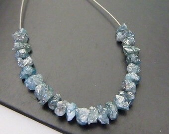1.00CTW Tiny da 2 mm a 3 mm blu irradiato grezzo grezzo diamanti non tagliati, naturale blu non tagliato perle di diamanti sciolti, DDS402 / 9