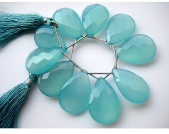 Perline briolette a forma di pera di calcedonio blu acqua da 20x30 mm ciascuna, pietre preziose sfaccettate di calcedonio blu acqua, vendute in 5 pezzi e 10 pezzi