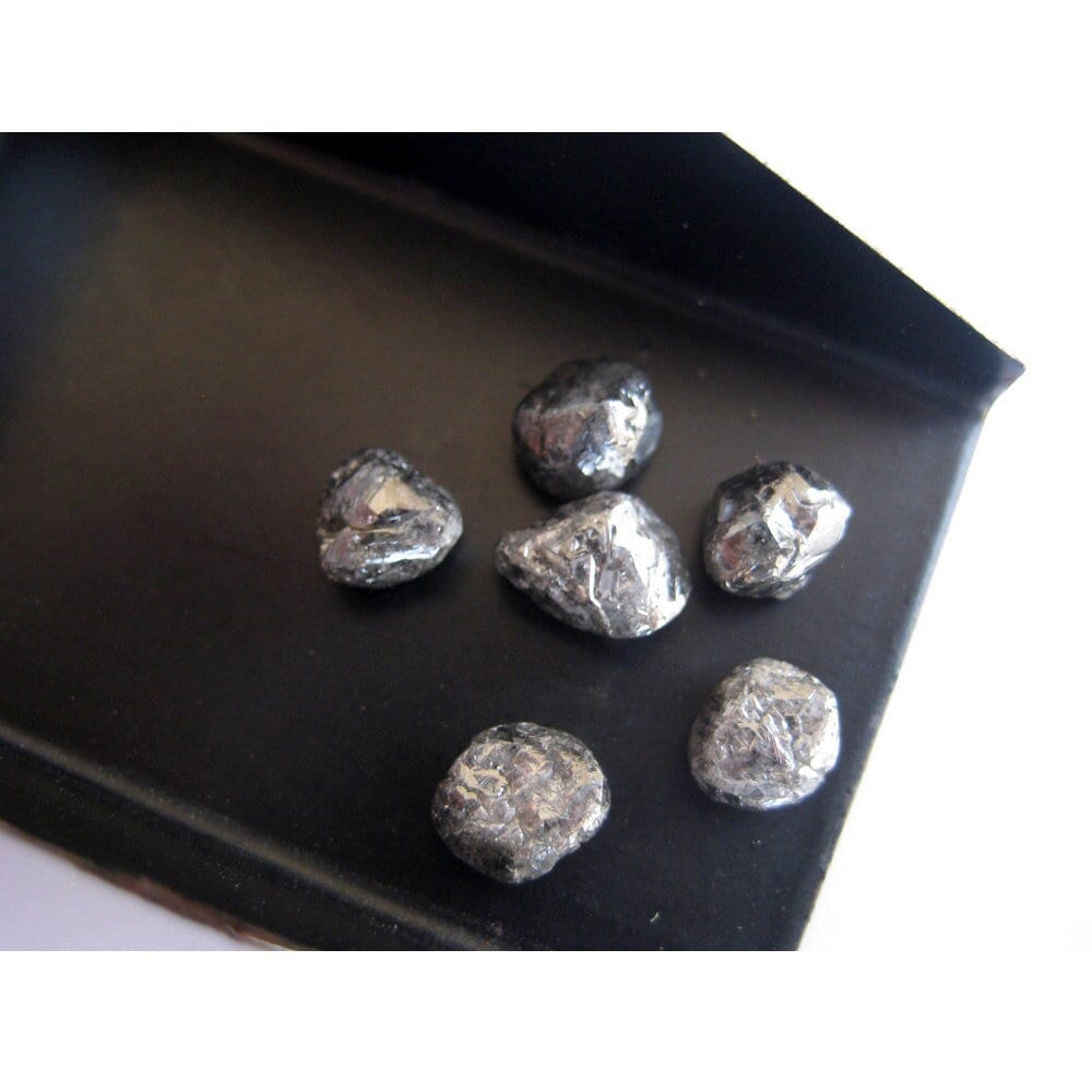 1 Piece 8mm Natural Black Grey Smooth Raw Rough Uncut Earth Mined