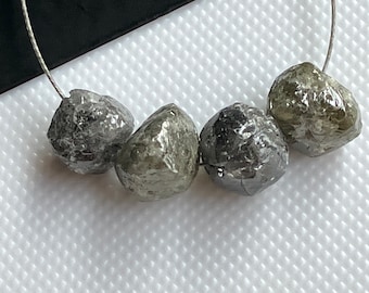 1 pezzo da 7-8 mm, diamante grezzo liscio estratto da terra nera/grigia naturale senza conflitti, perlina di diamante grezzo liscio con foro grande da 1 mm, DDS771/4