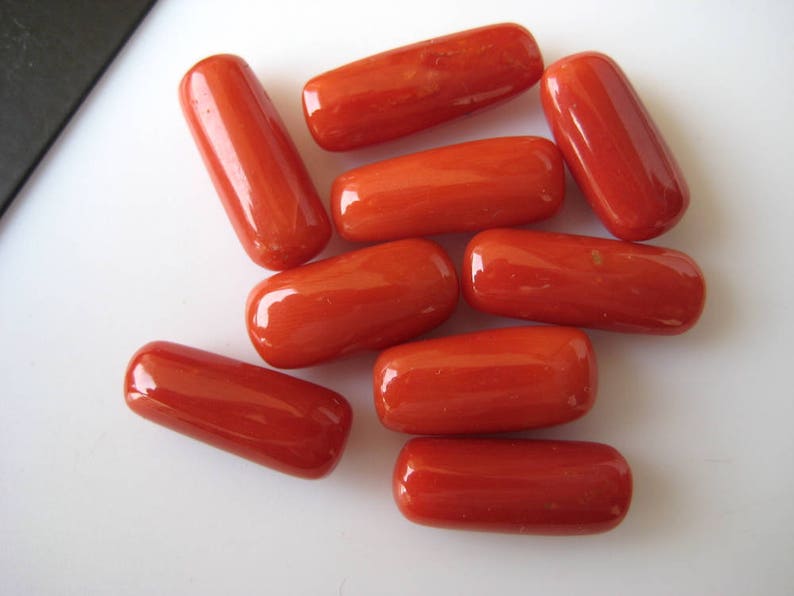 Loose Italian Coral Oval Gemstone Cabochon 14mm To 18mm Approx BB327 2 Pieces Capsule Shaped Natural Coral Smooth Cabochon