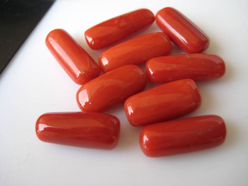 Loose Italian Coral Oval Gemstone Cabochon 14mm To 18mm Approx BB327 2 Pieces Capsule Shaped Natural Coral Smooth Cabochon