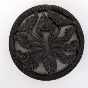 2 Pieces Hand Carved Ebony Wood Flower Pendant, Handmade Flower Pattern Pendant/Necklace, Wood Art And Craft Supplies Jewelry, GDS1046/13
