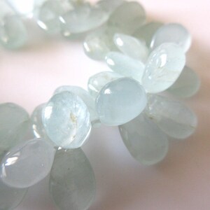 Natural Aquamarine Smooth Pear Briolette Beads, 8 Inches Of 13mm To 14mm Aquamarine Beads, GDS770