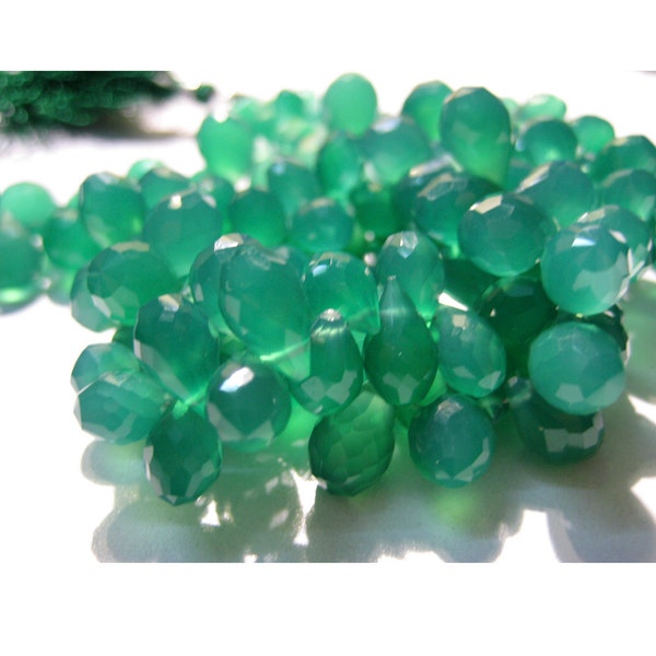 Green Onyx/ AAA Gemstone/ Tear DropBead/ Faceted Briolettes - 30 Pieces Approx - 6x10mm Each - 4 Inch Half Strand