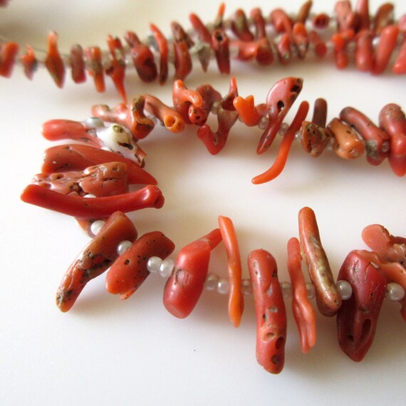 Natural Coral Beads, Red Italian Coral Branch, Top drilled Original Italian Coral Sticks, Coral Horn, 5mm To 15mm/14 Inches Approx, GDS1248