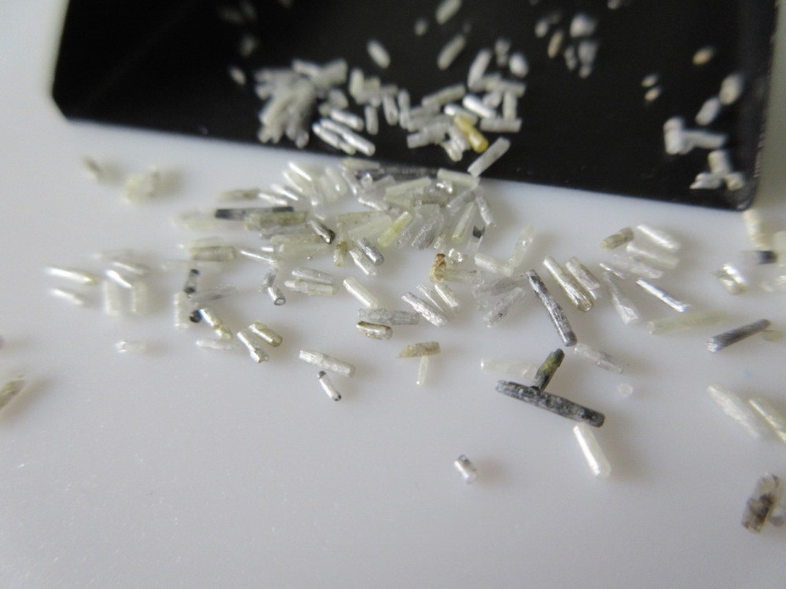 20 Carats 3mm to 7mm White Raw Diamond Pipes Natural Rough - Etsy