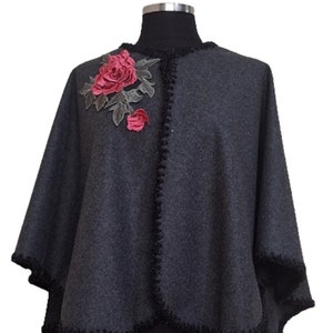 cashmere%30 wool %70
soft and comfy.