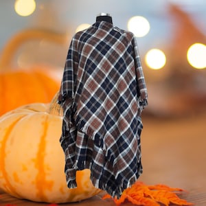 Classic Tartan warm and soft Cape with fringed edges for Fall and Winter can be worn as a wrap, coat, 
%100 wool