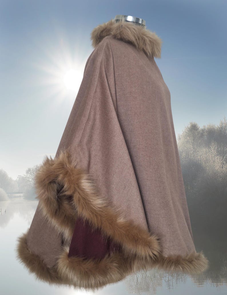 Elegant Reversible Alpaca Poncho Cape, Double face Wrap with Fur Trim – Plus Size 16