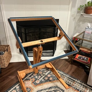 Rug Hooking 24" x 24" Oak Floor Stand