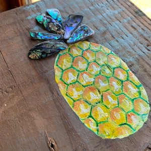 Abalone Pinapple Wall Decor