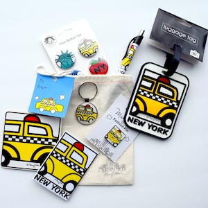 New York City Geschenktüte Taxi Theme von Mary Ellis Souvenir Sammlerstücke in entzückende Tasche mit personalisierter Karte enthält 7 NYC Geschenke