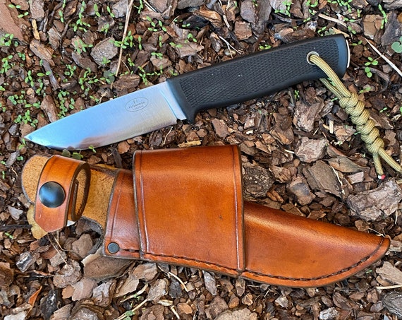 Leather Crossdraw Sheath for Fallkniven F1 with Snap - Handcrafted in the USA - Customizable