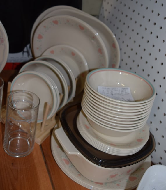 Corelle Forever Yours Pink Hearts Dinnerware Dinner Plates Etsy