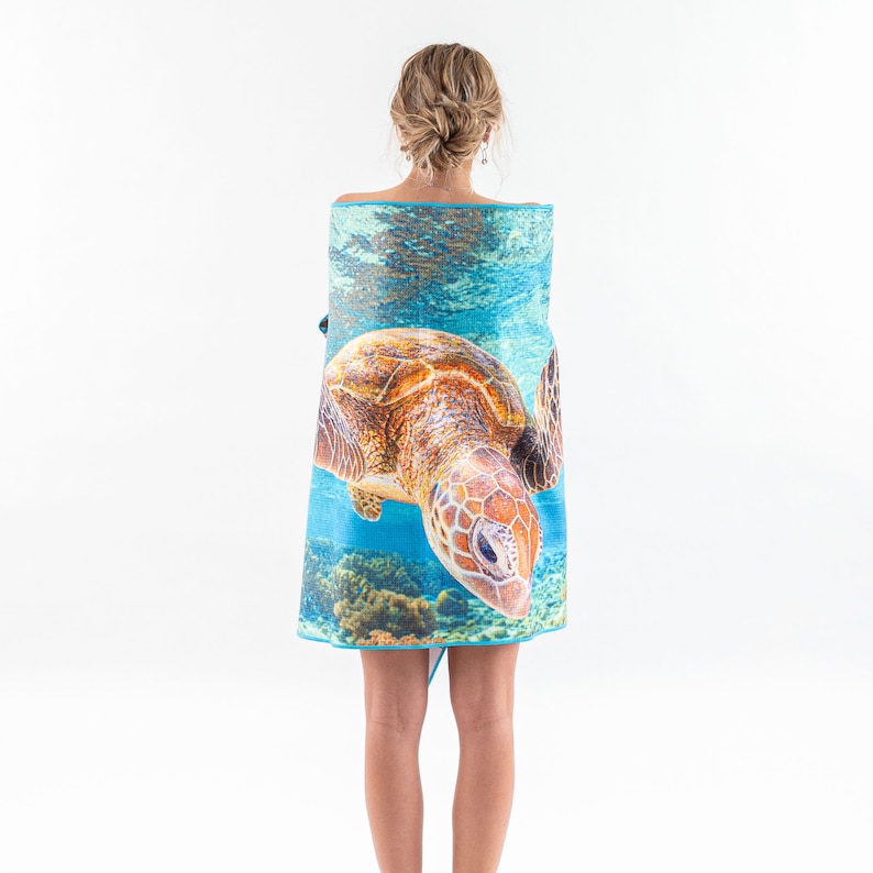 Sand Free Quick Drying Beach Towel Flying Turtle