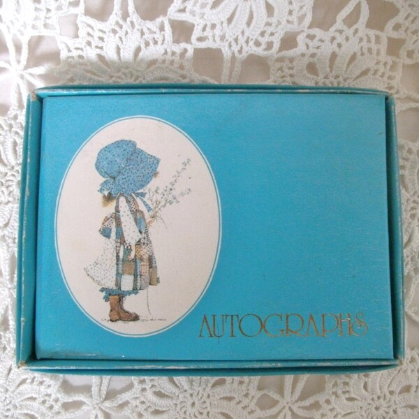 Holly Hobbie Autograph Book. 1970s Collectable. Holly Hobbie Original Boxed Autograph Book.