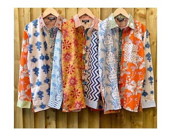 Skjorta med blocktryck i bomull, storlek S: Träblocksblommig rand Födelsedag Jul