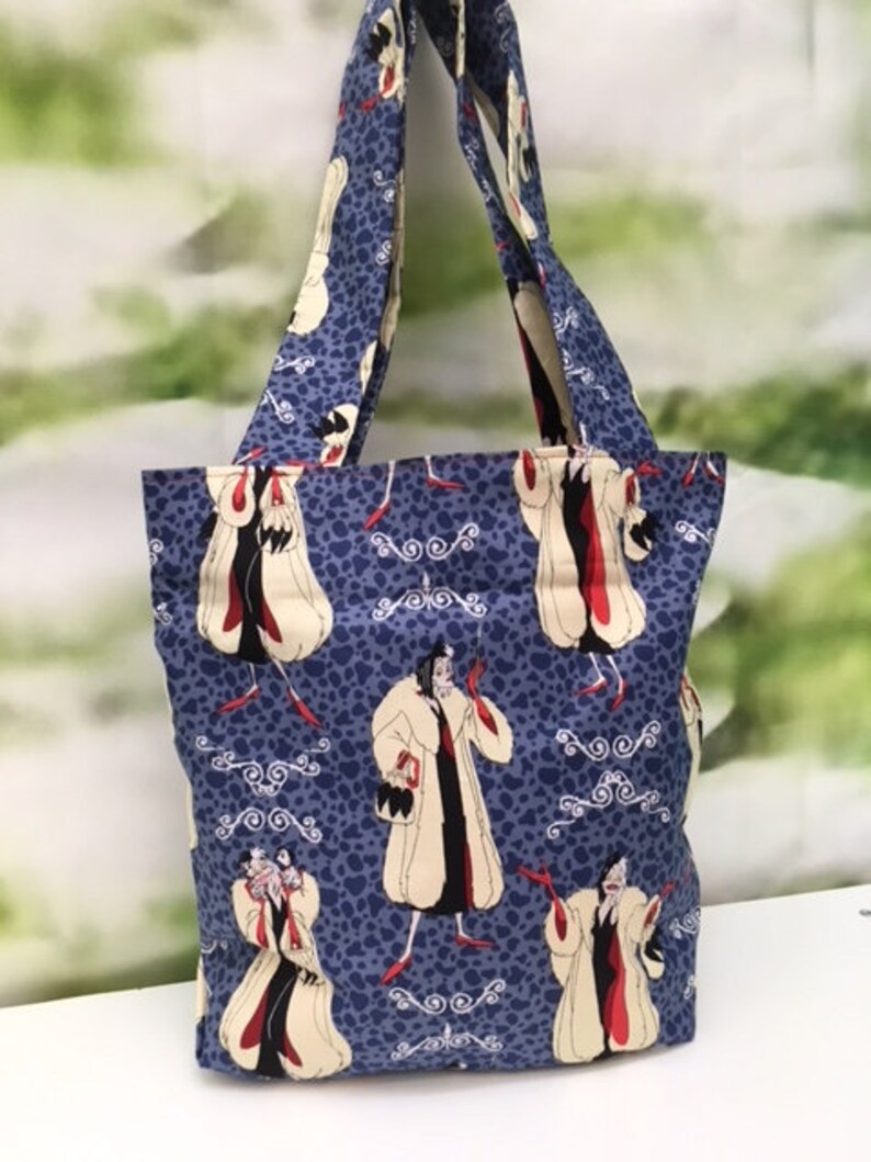 Medium Cruella Devilla Tote