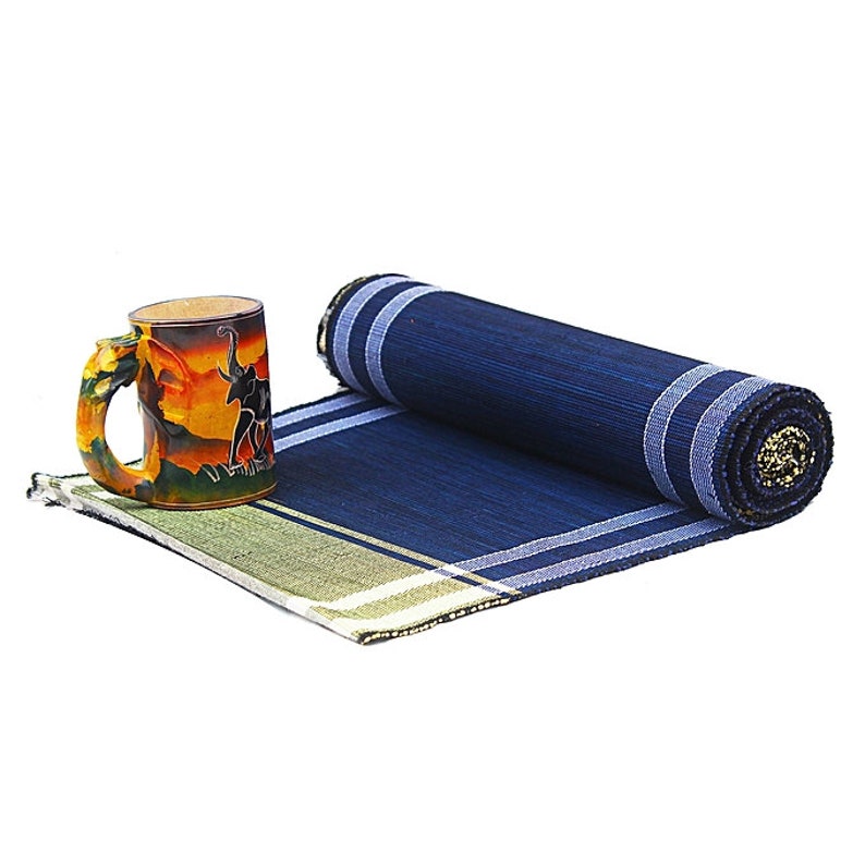 A set of 7 placemats African Hade Made Raffia Placemats African Raffia Leaves Placemats Dinner Table linen Table Decor Table Runner