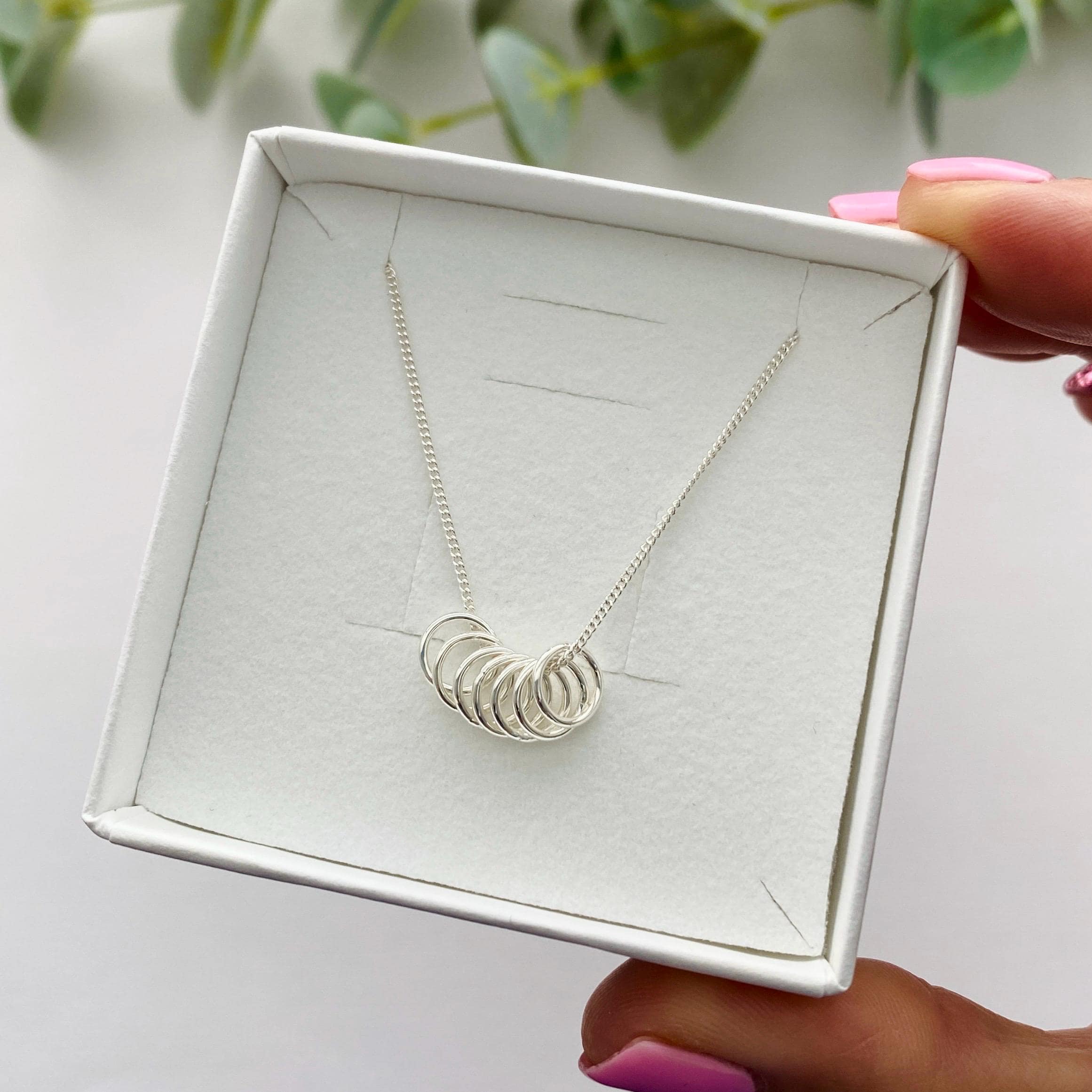 Seven rings necklace discount