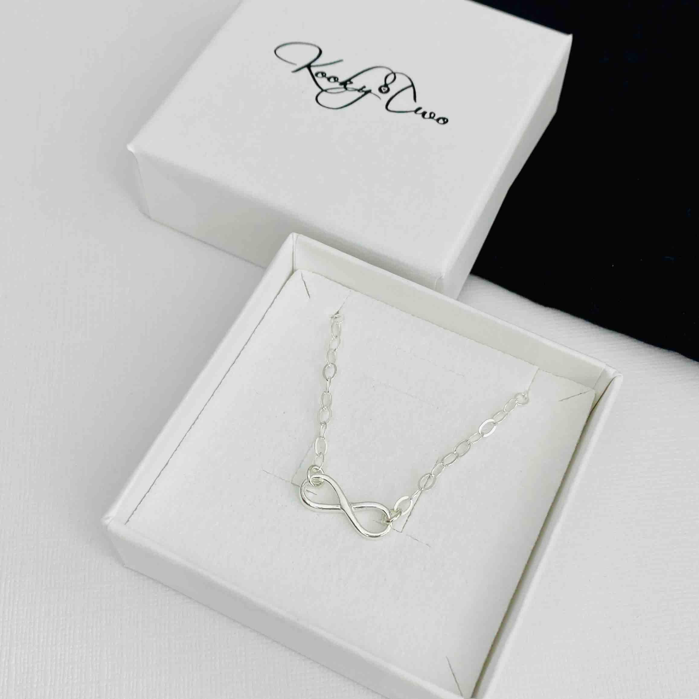 Sterling Silver Infinity Link Chain Necklace - Lovisa