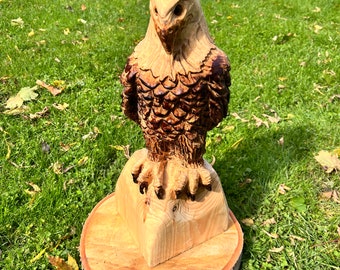 Chainsaw carved eagle