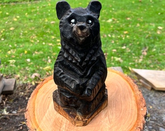 Chainsaw carved bear