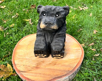 Chainsaw carved black bear
