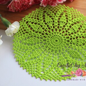 Lime crocheted round doily, lace doily for christmas/home decor, table centerpiece, 6 inch doily for dream catcher, gift ideas, placemat