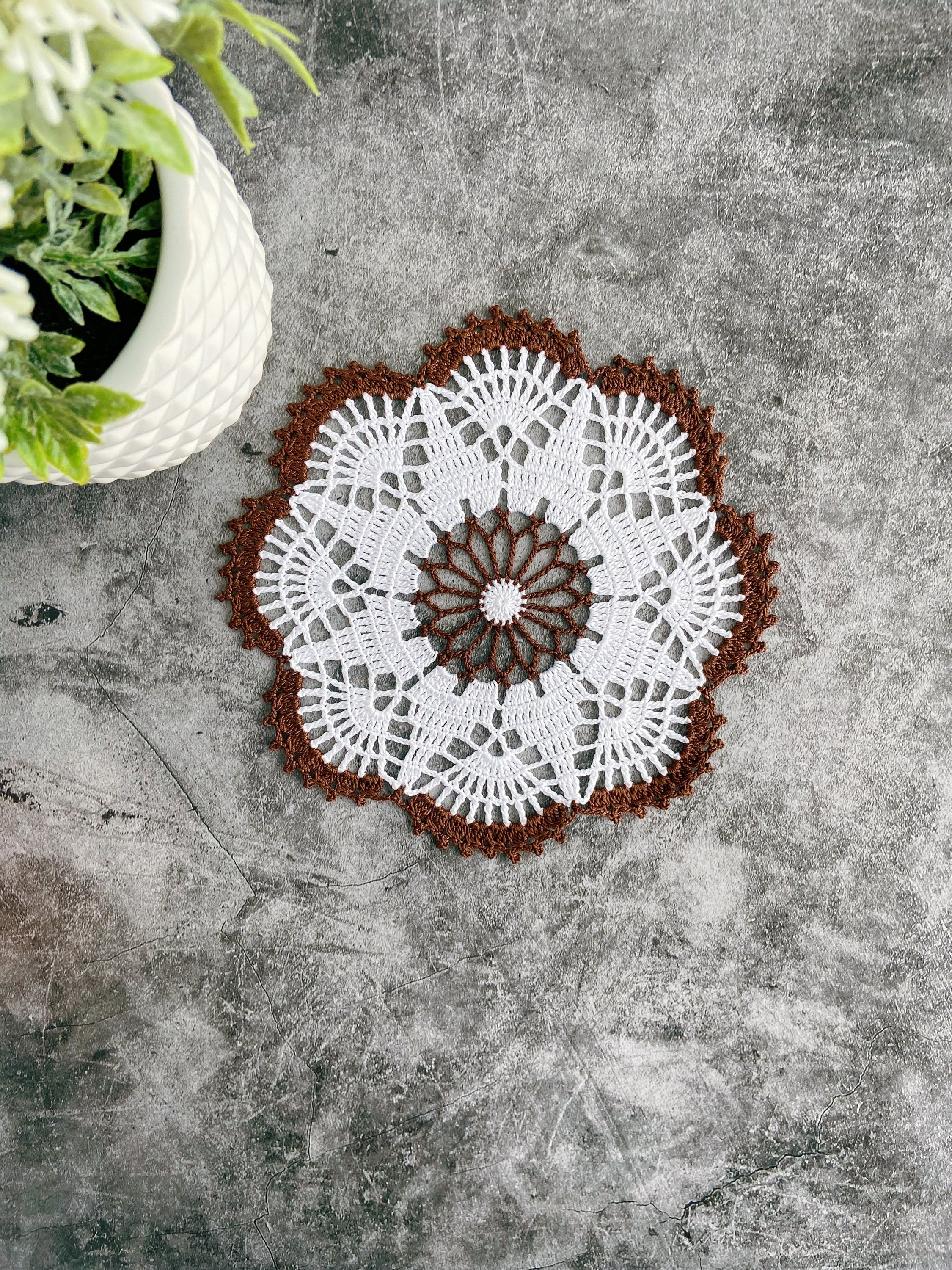 White Crocheted Round Doily, Lace Doily for Halloween/home Decor, Table ...