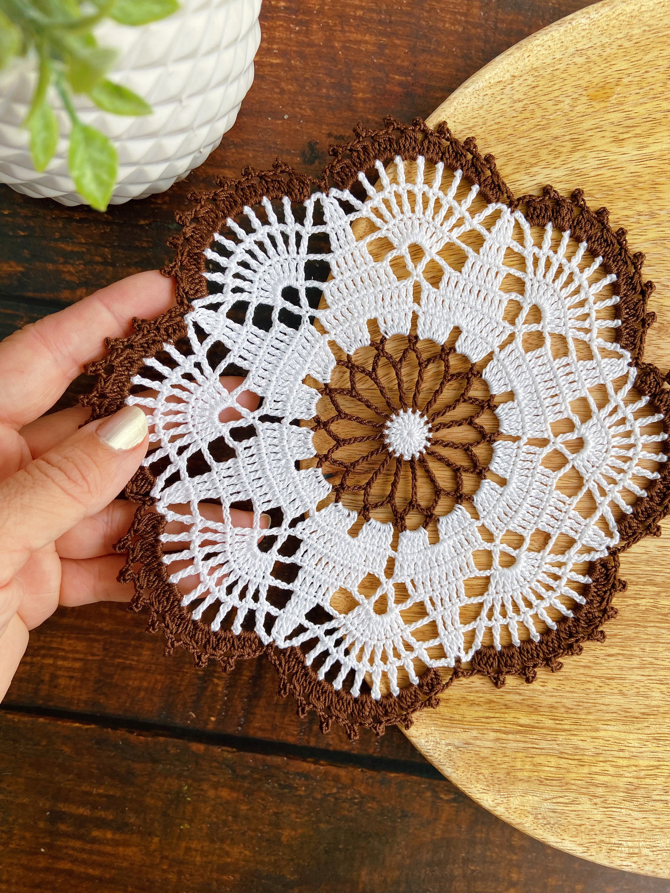 White Crocheted Round Doily, Lace Doily for Halloween/home Decor, Table ...