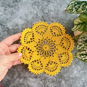 Yellow crocheted round doily, lace doily for autumn/home decor, table centerpiece, 7 inch doily for dream catcher, gift ideas, placemat